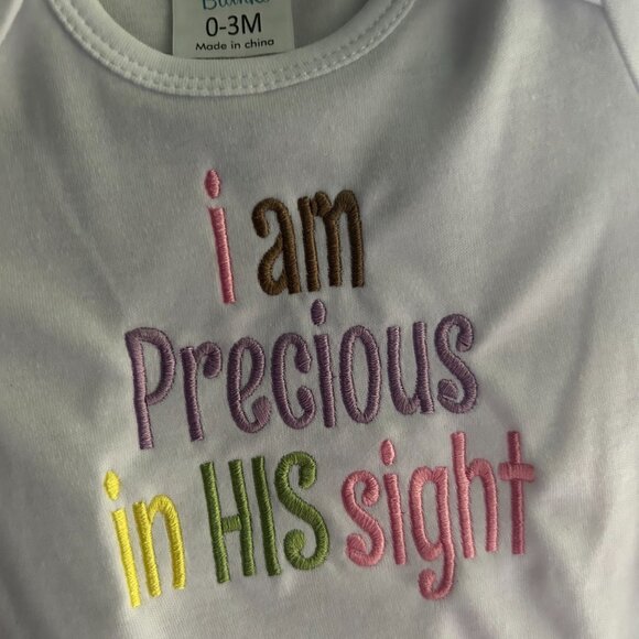 Precious In his sight baby gown. White with embroidery. Size 0-3 month. - Picture 3 of 4